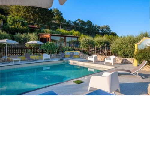 Amazing Home In Montefiore Dellaso With Outdoor Swimming Pool, Jacuzzi And 2 Bedrooms