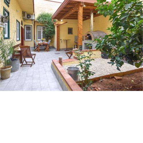 Amazing home in Palermo with 1 Bedrooms and WiFi