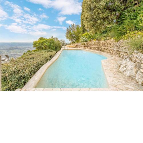 Amazing home in Poggio Catino with Outdoor swimming pool, WiFi and 5 Bedrooms