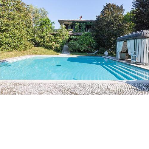 Amazing home in Salsomaggiore Terme with 2 Bedrooms and Outdoor swimming pool