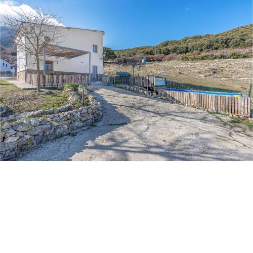 Amazing home in Torres with Outdoor swimming pool and 3 Bedrooms