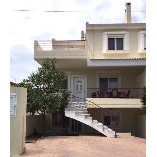 Amazing House in Kiato near the Beach