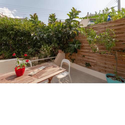 Amazing House with Jacuzzi and Huge PVT Garden