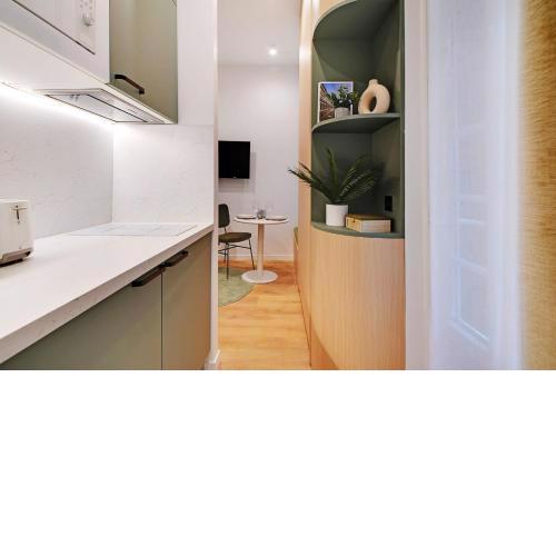 Amazing studio 2P