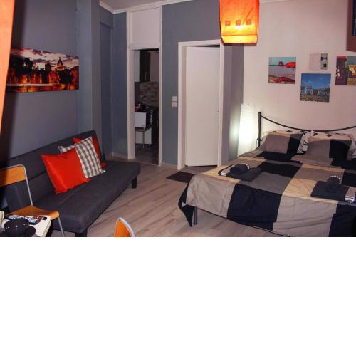Amazing Studio Next To Center