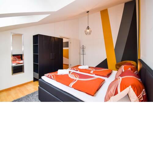 Amazing Suite next to City Center