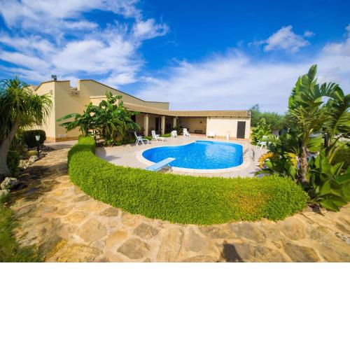 Amazing villa in Mazara del Vallo with pool