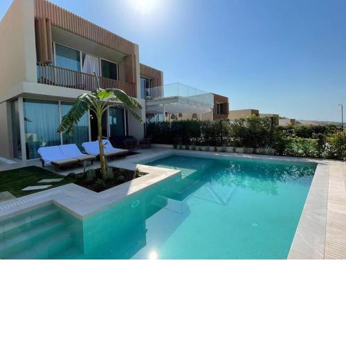 Amazing Villa with private pool in Green Coast