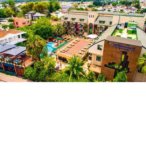 Ambassador Plaza Hotel