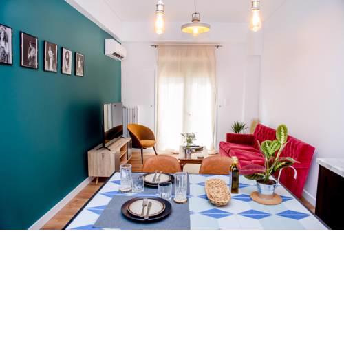 Ambient and Stylish apartment near Kallimarmaro
