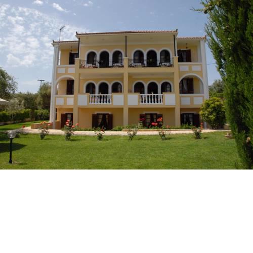 Amboula Beach Apartments