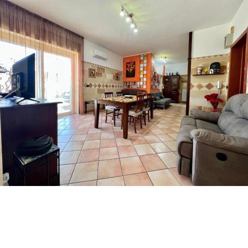 AMBRA’S HOME