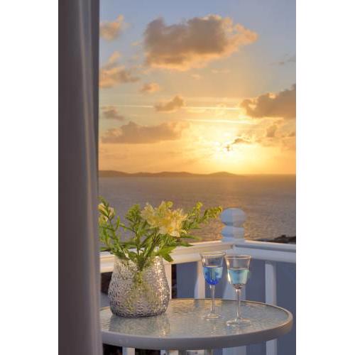 Amelie Suites