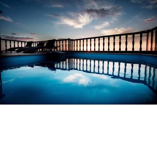 Amerisa Suites