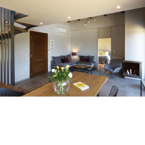 Amfikleia Mountain Chalet