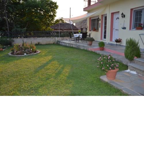 Amigdaleonas House