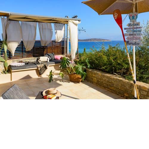 Ammoudi Beach Apartment