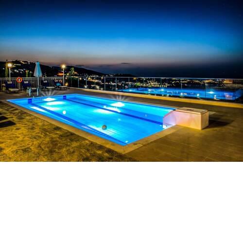 Ammoudi Villa Sleeps 9 with Pool Air Con and WiFi