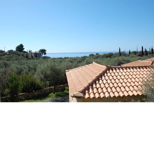 Amoni Holiday Homes