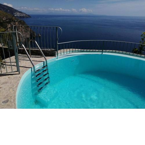 AMORE RENTALS - Villa Arora