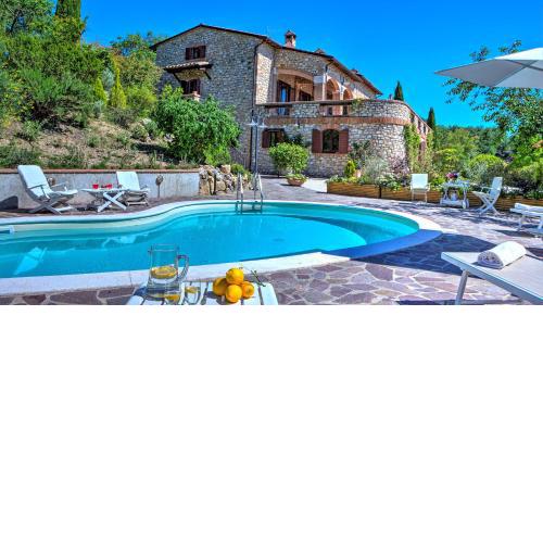 AMOROSA HOUSE 9+1