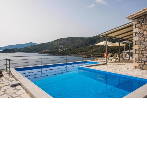 Amousso Bay Villas