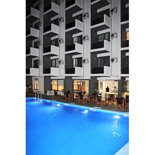 Amphitryon Boutique Hotel