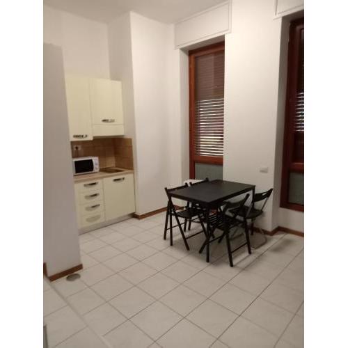 Ampio e luminoso bilocale SAN RAFFAELE MILANO DUE