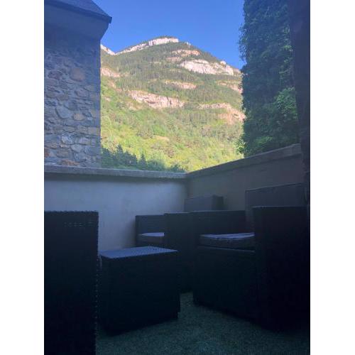 Amplio Apartamento en Canfranc Pueblo