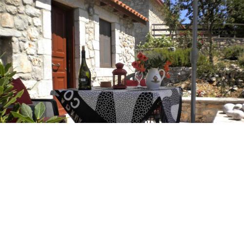 Amygdalia, a Stone House in a quiet landscape