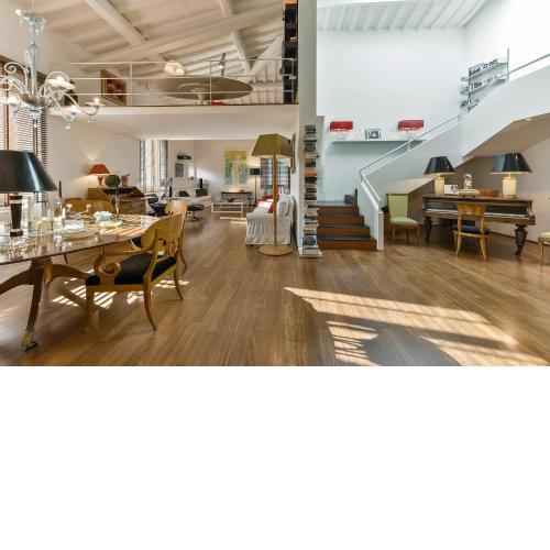 An amazing apartment in Oltrarno