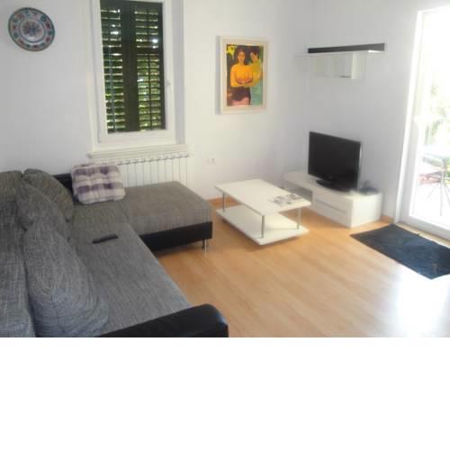anais apartments
