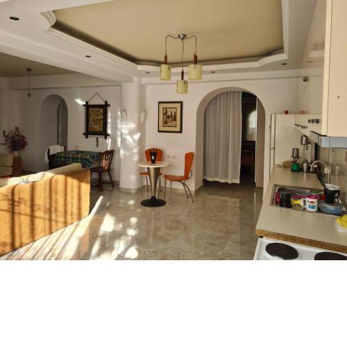 Ana's Apartment