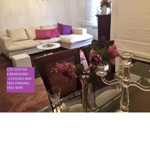 Ana's City Center Apartment - 4 Star