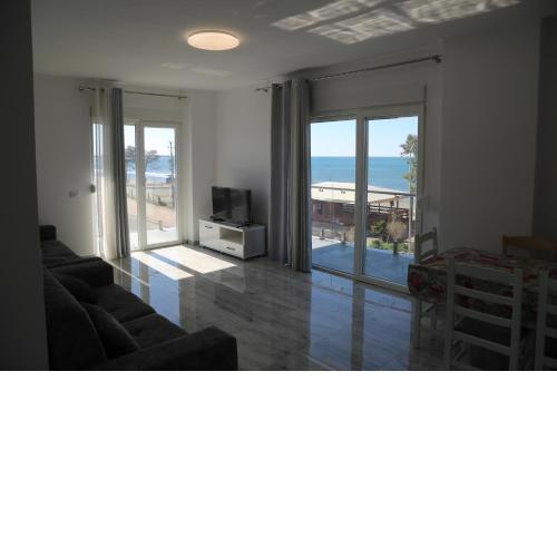 Anchor Apartments