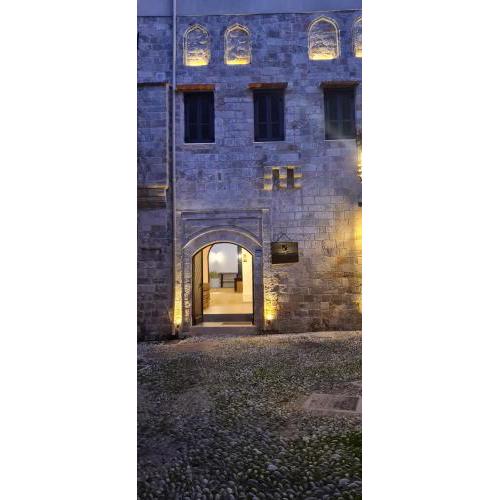 Ancient Knights Luxury Suites