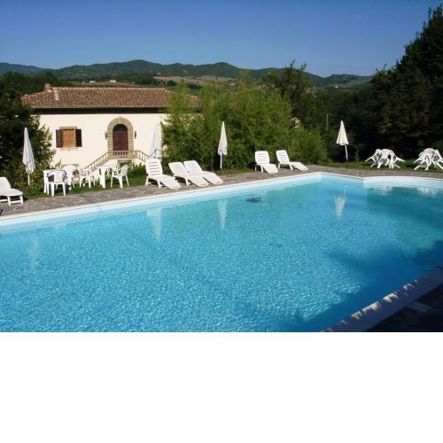 Ancient Medici villa with private pool and views of the hills of Mugello