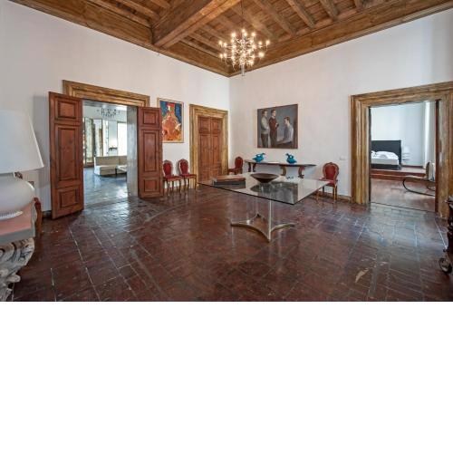 Ancient Palace In Downtown Rome