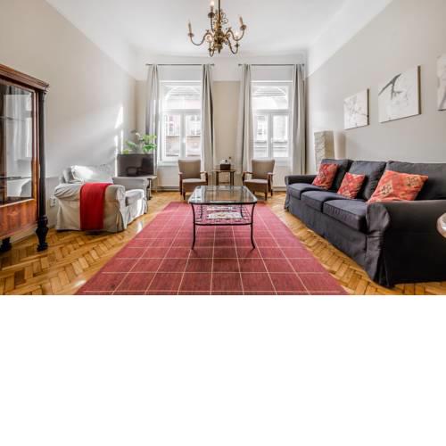 Andrassy Opera Apartment