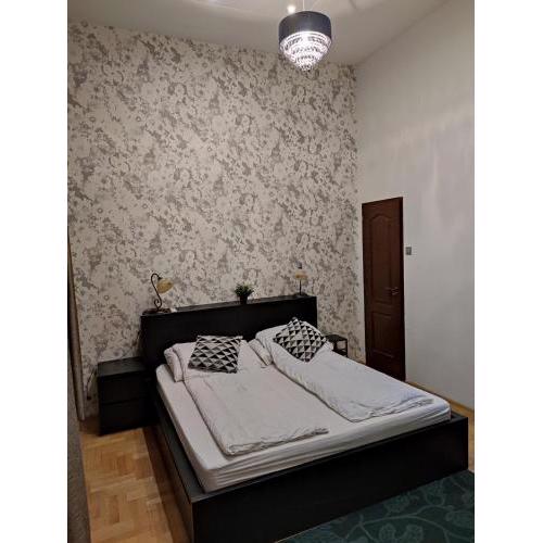 Andrassy Room