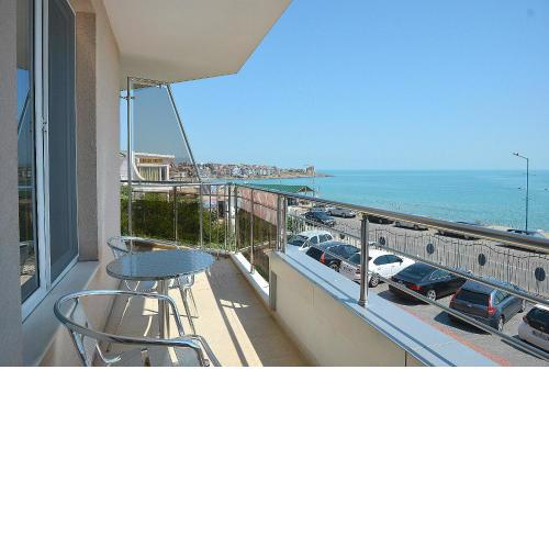 Andreevi Apartments in Villa Rouge