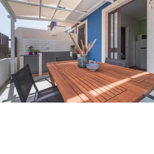 Andromeda Luxury Home