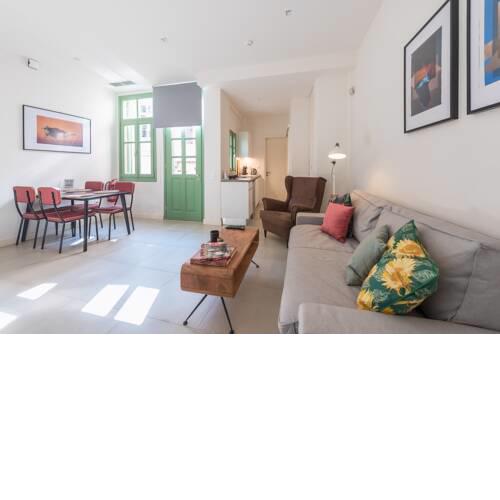 Andronike Neoclassical Apartments in Plaka - The Loop
