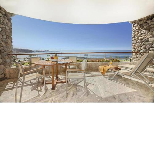 Anfi del Mar Apartment suits 4