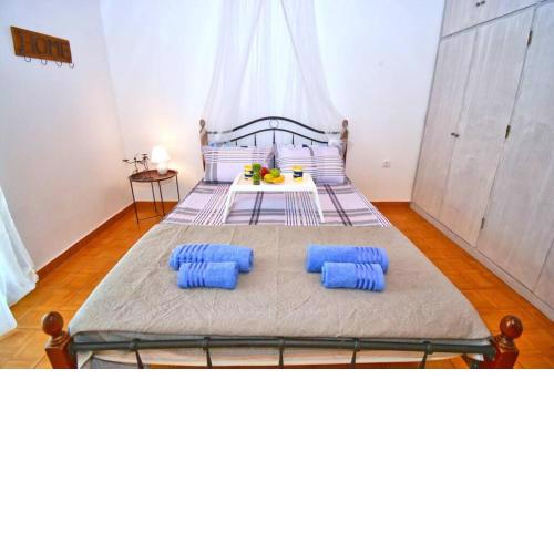 Angel Cottage by Chalikounas beach
