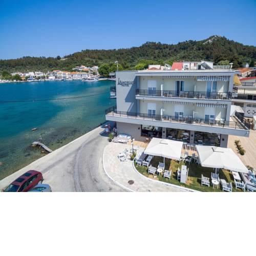 Angelica Hotel