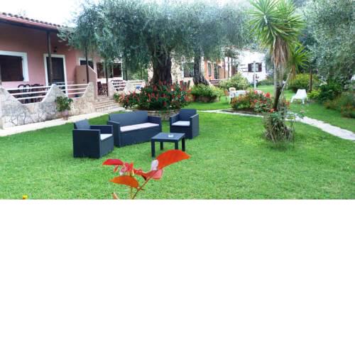 Anneta Studios
