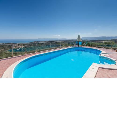 Ano Stalos Villa Sleeps 6 Pool Air Con
