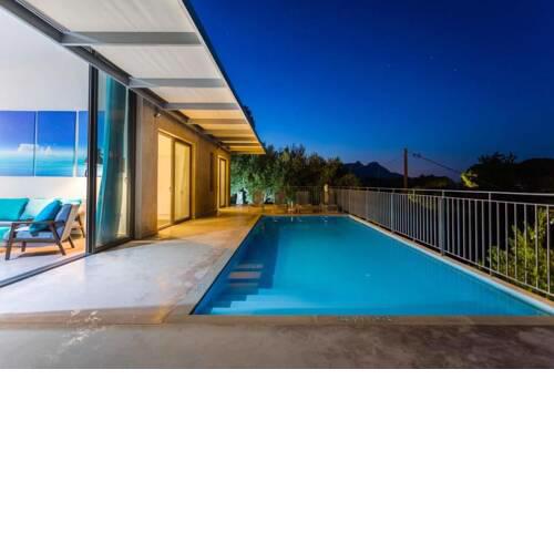 Ano Vasilikos Villa Sleeps 6 with Pool Air Con and WiFi