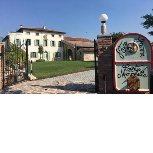 Antico Stemma di Corte Meneghella